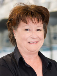 Yvonne Serwart